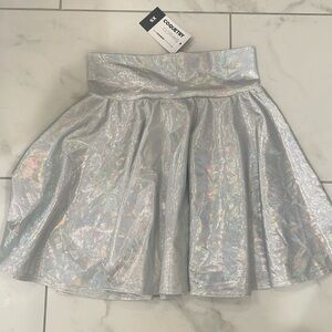 Silver rave skirt size extra small NWT